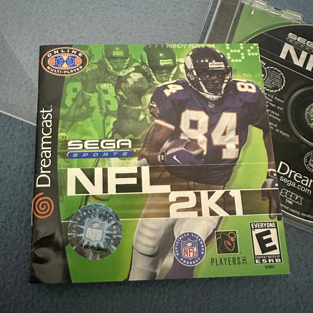 Sega Sports NFL 2K1 Sega Dreamcast 2000 Randy Moss CIB Complete Video Game